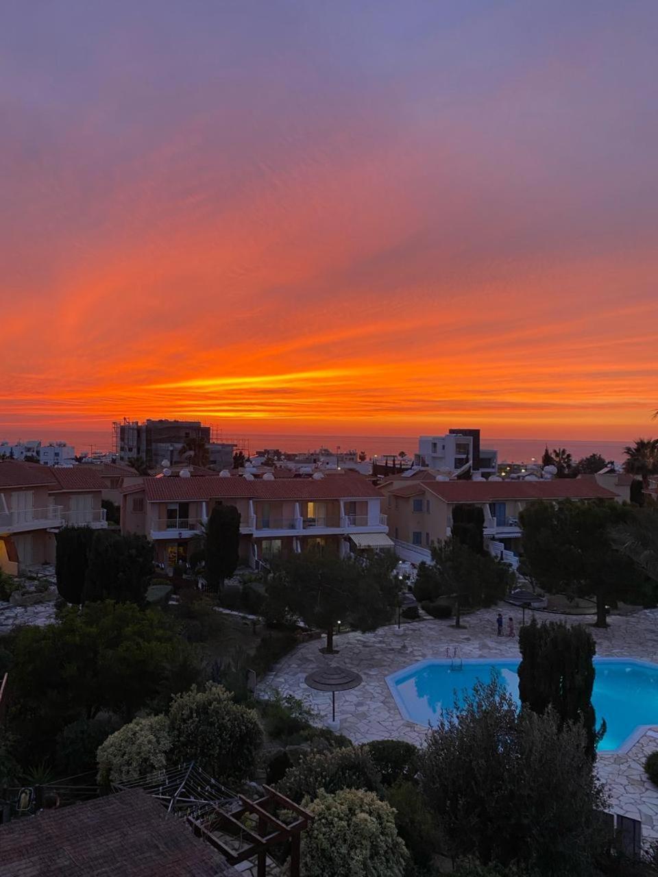 Newly Renovated- Regina Gardens 1, Venus Beach 500 M, Sea&Sunsets View, License Ooo7141 Paphos ภายนอก รูปภาพ